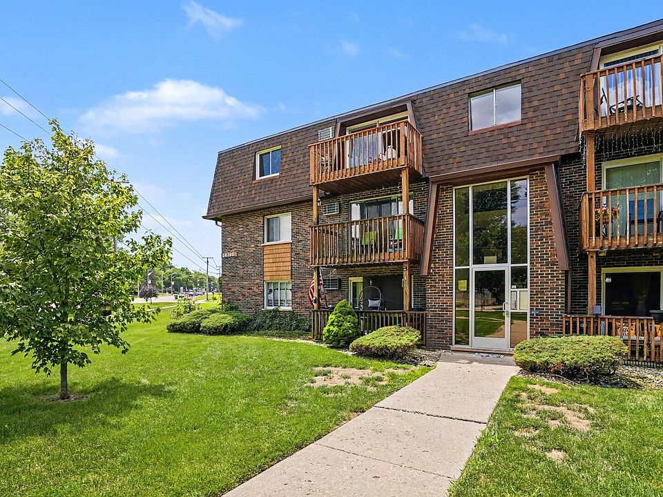 1st image of 19380 Wolf Rd APT 11