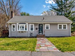 247 Ridgewood Dr, Norwood, MA 02062