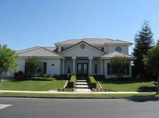 2808 Trengate Way, Bakersfield, CA 93311