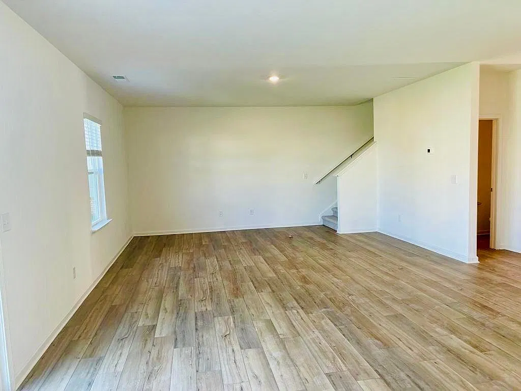 1598 Hay Patch Ln — Photo 4