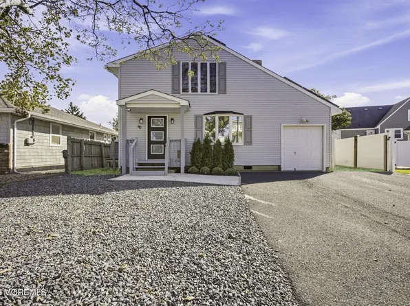40 Osprey Drive, Toms River, NJ 08753
