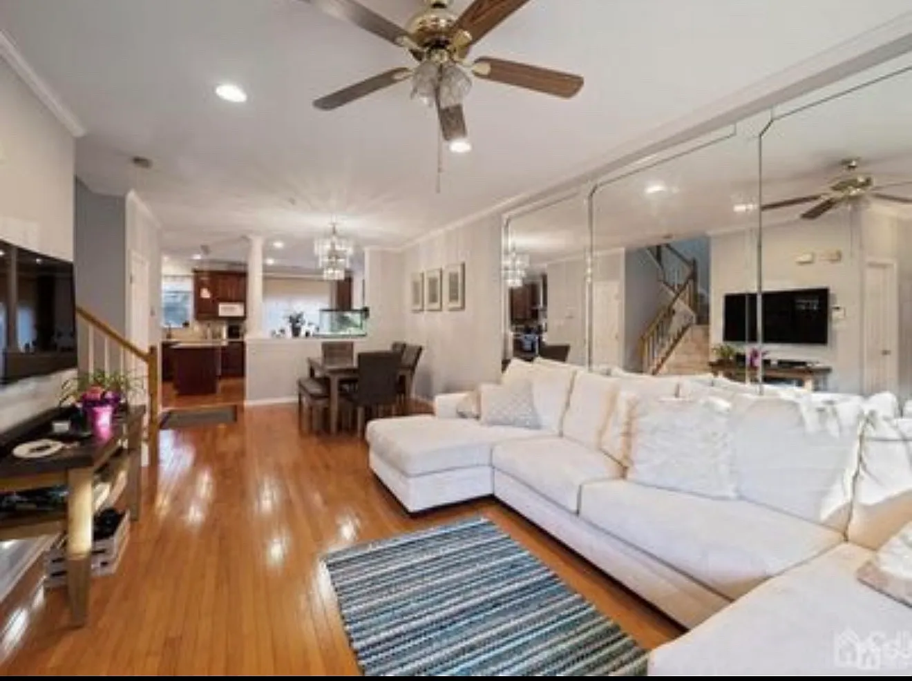3 bed, 2.5 bath, 1584 sqft, $3,350 — Photo 4