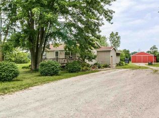 3865 Fargo Rd, Avoca, MI 48006