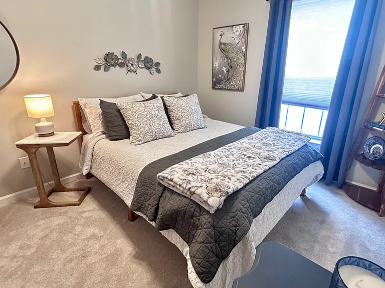 Upstairs bedroom 1