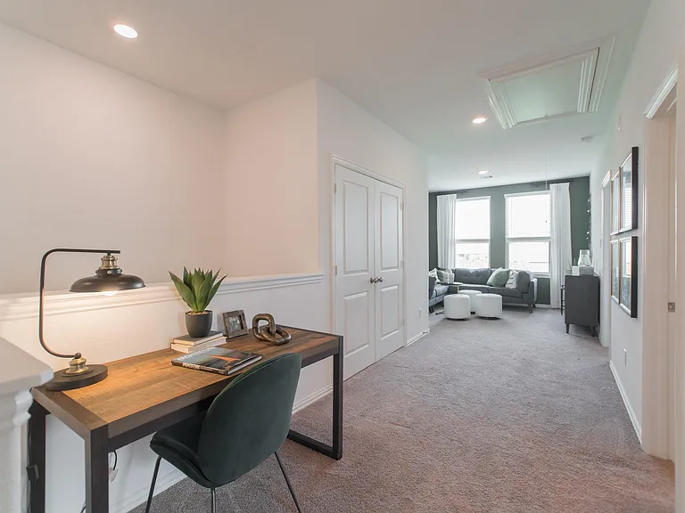 438 Lake Day Dr — Photo 21