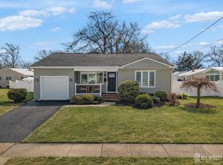 88 Wooding Ave, Edison, NJ 08817