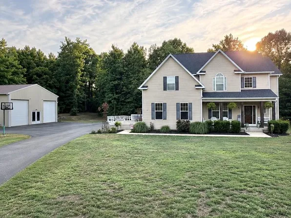 6825 Dillon Ct, Hughesville, MD 20637