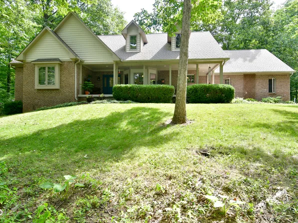 10251 N Bailey Marie Ct, Mooresville, IN 46158