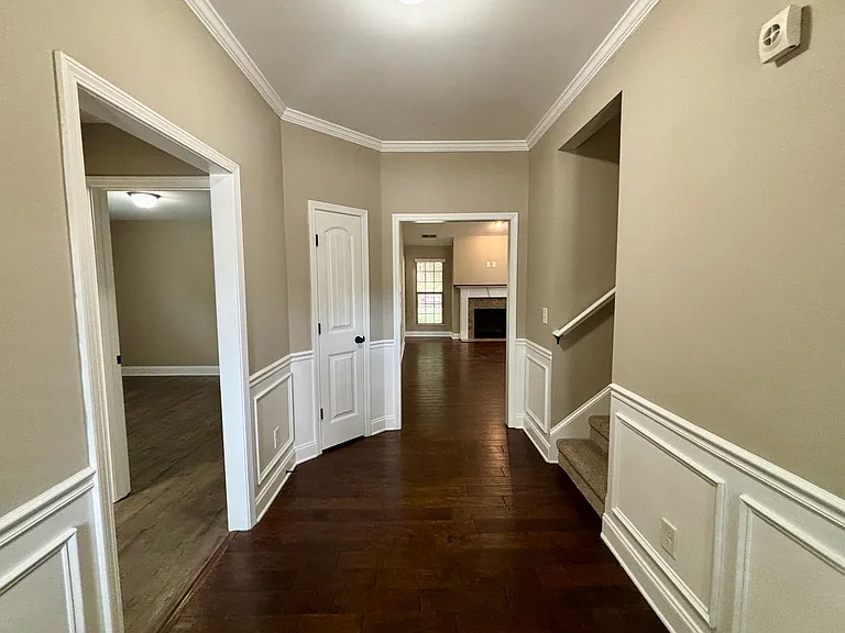 4668 Hidden Creek Dr — Photo 7