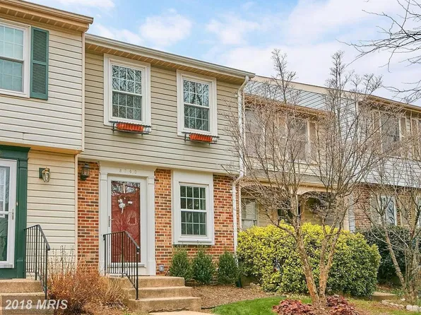 3740 Sudley Ford Ct, Fairfax, VA 22033