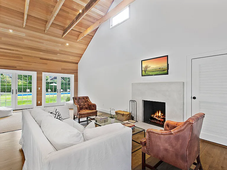 4 Lee Ln — Photo 4