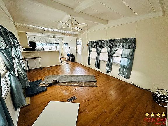 3rd image of 918 Reed Canal Rd #354