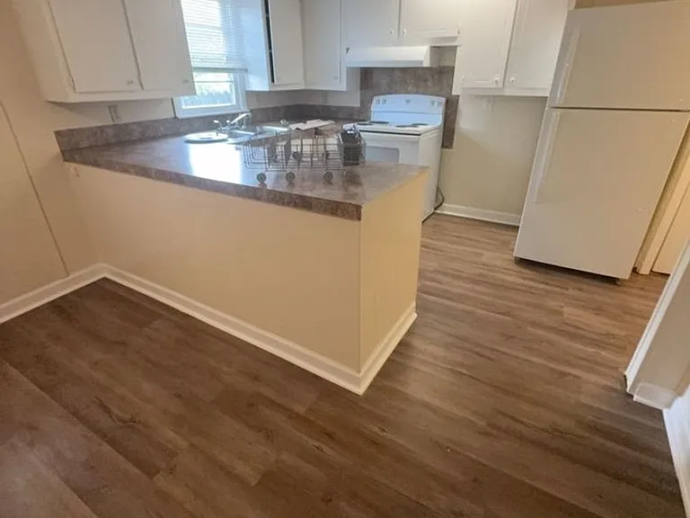 1267 Phillips Dr — Photo 26