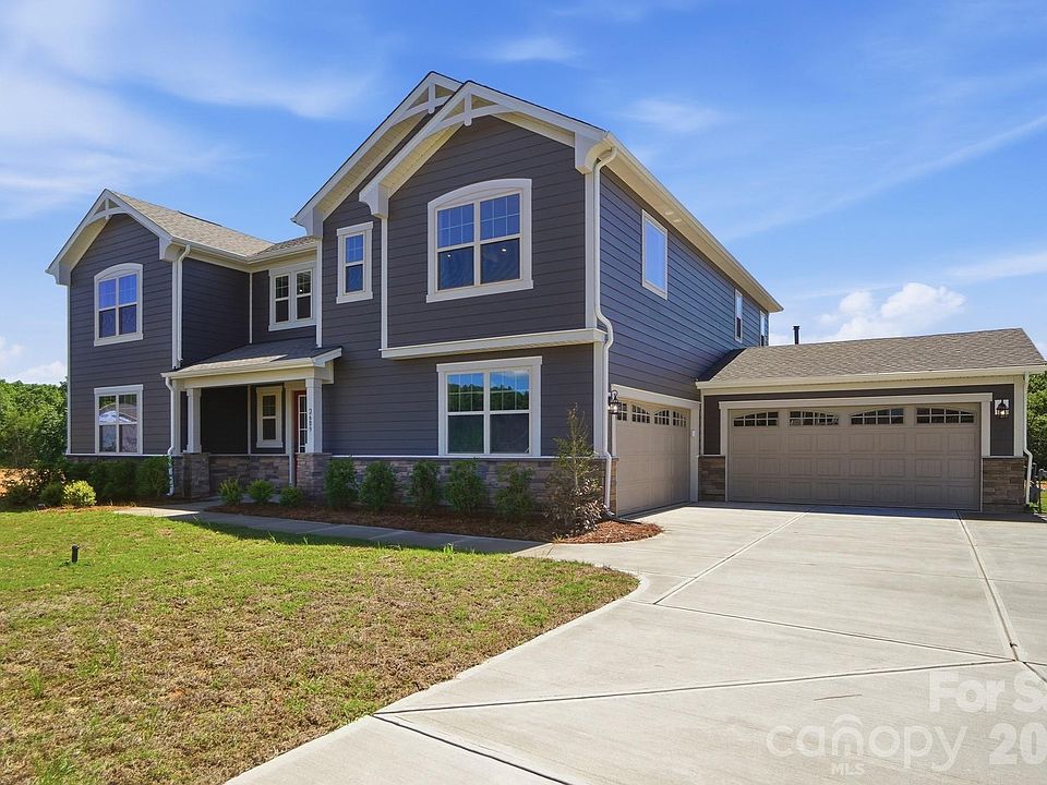 1st image of 2609 Mabel Ln