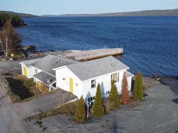 16 Bryan's Hole Road, Charlottetown, NL A0C1L0