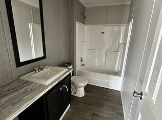 15712 Buck Rd, Atascosa, TX 78002