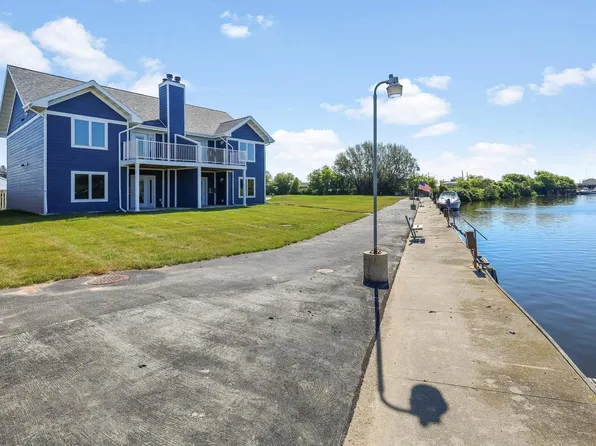 1609 16th STREET, Two Rivers, WI 54241