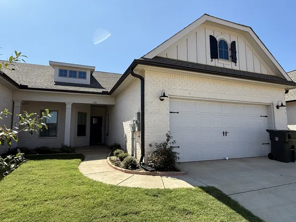 128 Clift Farm Dr, Madison, AL