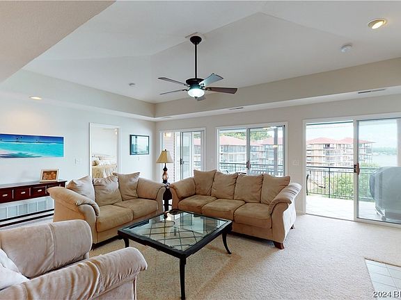 2nd image of 392 W Palisades Dr #4B-392-4B