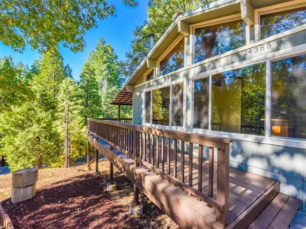 24385 Wild Horse Ln, Sonora, CA 95370