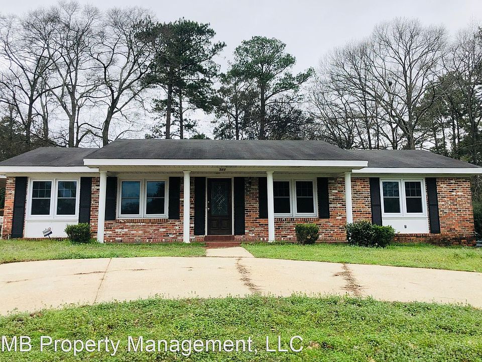 1st image of 521 Chatsworth Dr