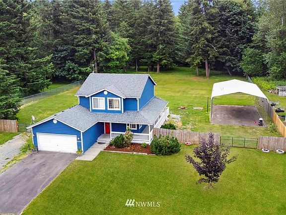 2nd image of 15104 Champion Estate Drive SE