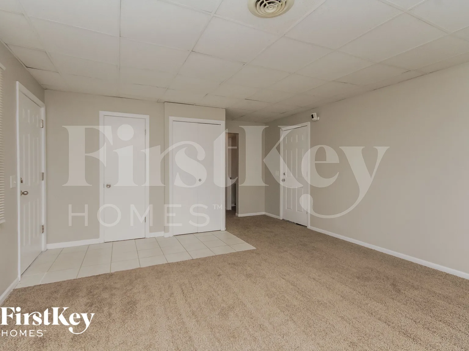 3 bed, 2.0 bath, 1164 sqft, $2,965 — Photo 3