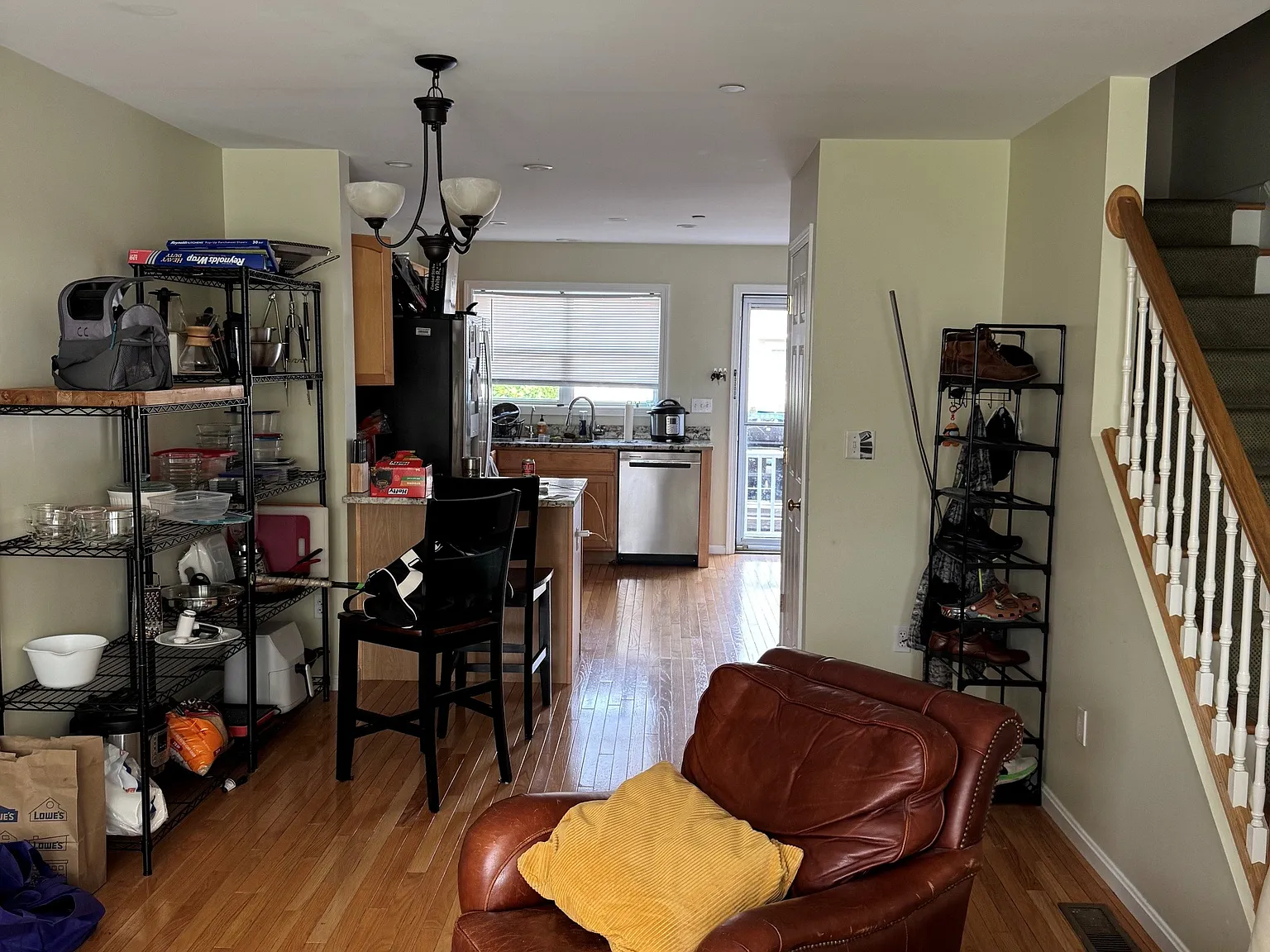 3 bed, 2.5 bath, 1778 sqft, $3,450 — Photo 3