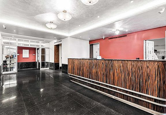 4th image of 307 E 44th St APT 1501