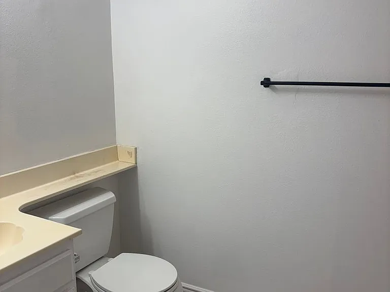 4220 Vista Del Rio Way #4 — Photo 13
