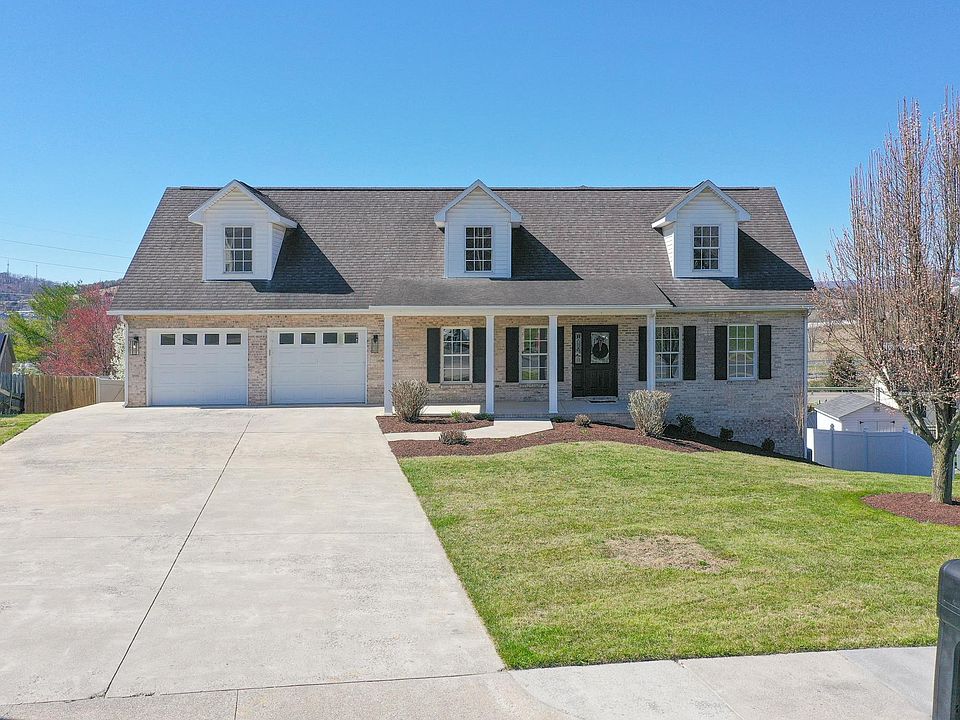 1st image of 2115 Whispering Springs Rd