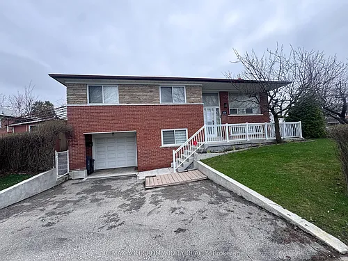 300 Driftwood Ave #UPPER Photo 1