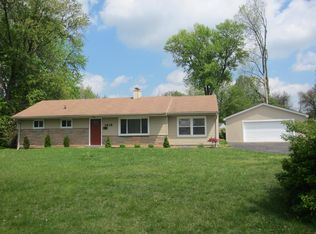 1415 Old Mill Rd, Lyndon, KY 40242