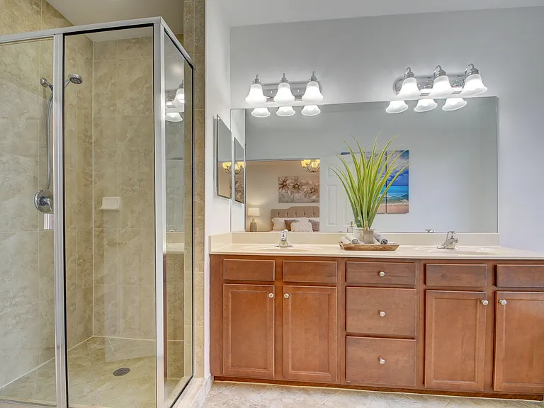 10342 Wellington Parc Dr — Photo 20