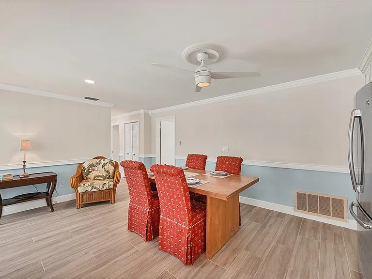 5585 Contento Dr — Photo 7
