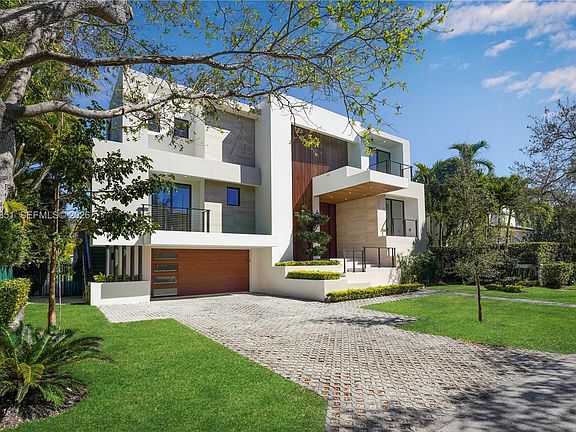 5th image of 285 Woodcrest Rd