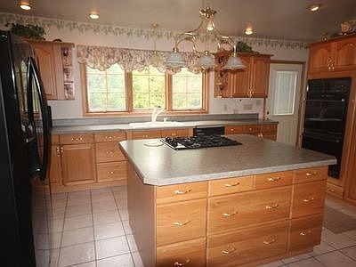 2nd image of 26580 W Michigan Blvd