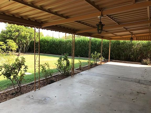 Large covered patio.
