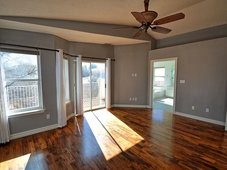 9204 Calistoga Ave NE — Photo 14