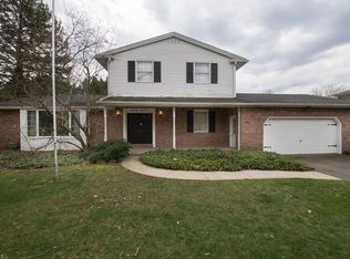2124 Hunting Valley St NW, North Canton, OH