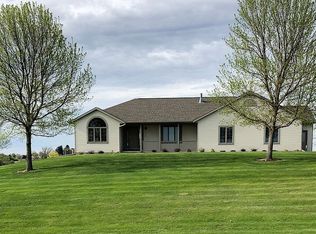 11322 County Road 20, Caledonia, MN 55921