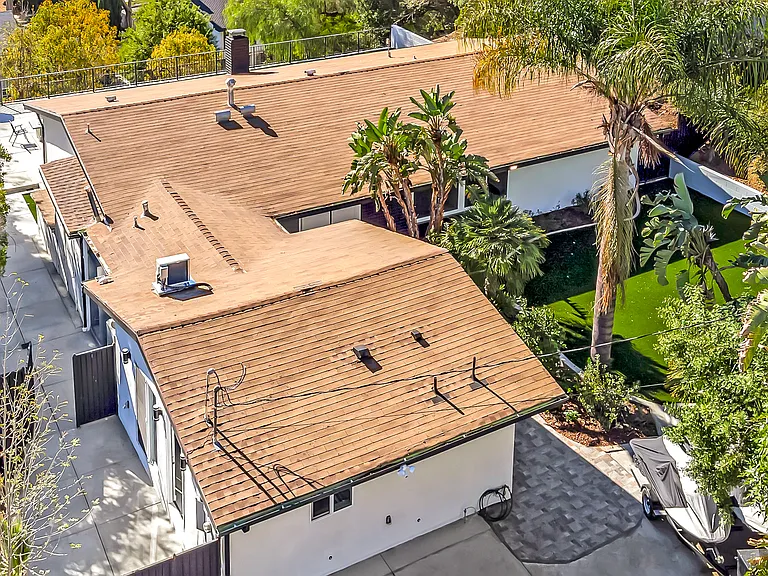 5565 Ostin Ave — Photo 76