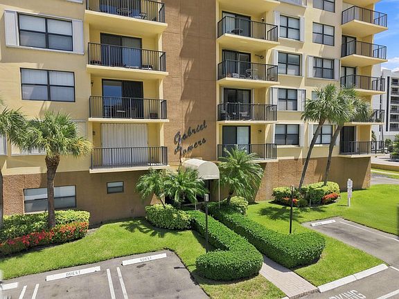 3rd image of 801 N OCEAN Boulevard #202