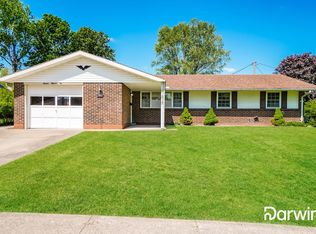 1601 Parkinson Dr, Reynoldsburg, OH 43068