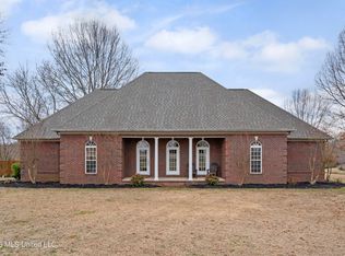 769 Golden Pond Cir, Coldwater, MS 38618