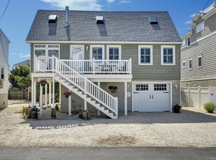 10 E 18th St, Brant Beach, NJ 08008