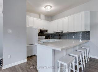 1701 Lampman Ave #707, Burlington, ON L7L 6R7