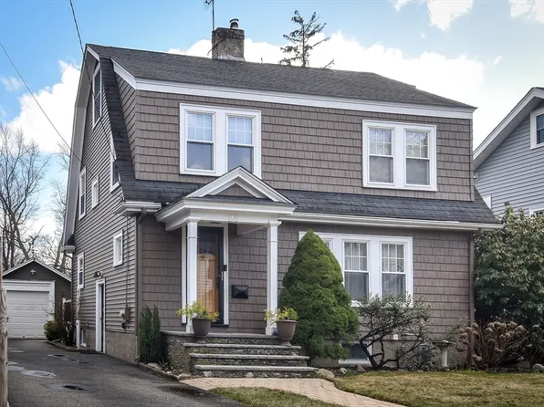 25 Duffett Rd, Framingham, MA 01702