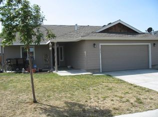 1986 NW Joshua Tree Ct, Redmond, OR 97756