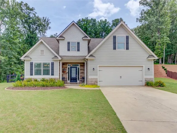 5531 Woodstream Ct, Gainesville, GA 30507